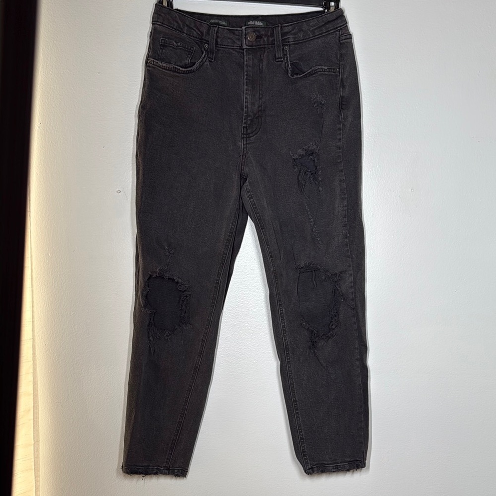 Women's Black Distressed Jeans